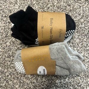 Baby Non-Slip Socks - Black, Gray and White